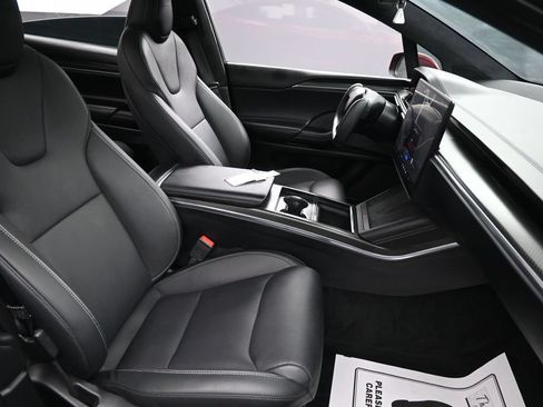 Used 2024 Tesla Model X Plaid AWD/4WD image 35