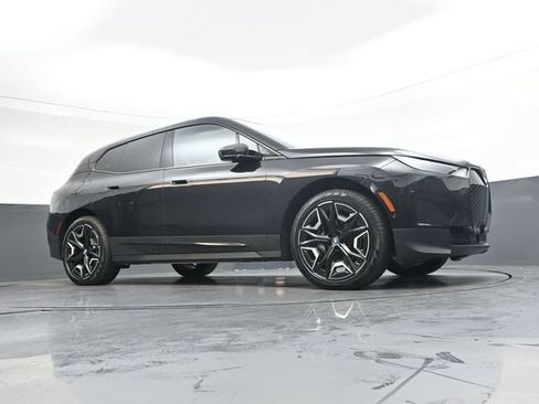 Used 2024 BMW iX xDrive50 AWD/4WD image 30