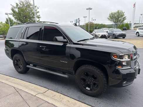 Used 2019 Chevrolet Tahoe LT AWD/4WD image 2