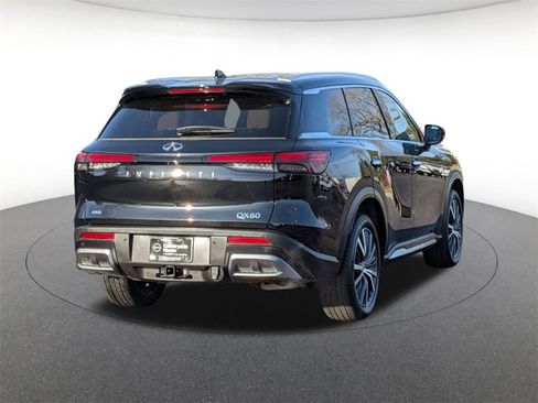 Used 2024 INFINITI QX60 Sensory image 5