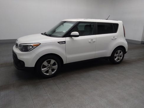 Used 2019 Kia Soul image 2