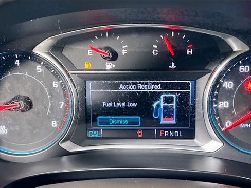 Used 2017 Chevrolet Malibu Premier w/ Driver Confidence Package image 23