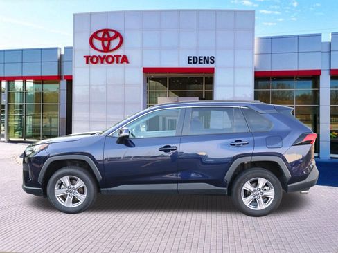 Certified 2025 Toyota RAV4 XLE FWD image 8