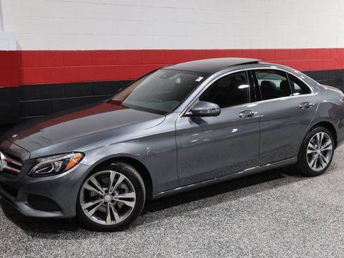 Used 2017 Mercedes-Benz C 300 4MATIC Sedan image 19