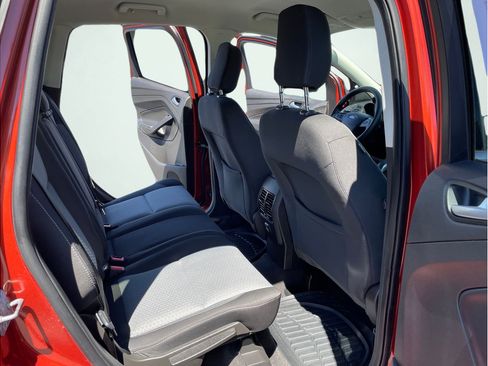 Used 2019 Ford Escape SE AWD/4WD image 16