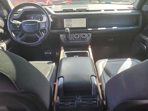 Used 2020 Land Rover Defender 110 X image 12