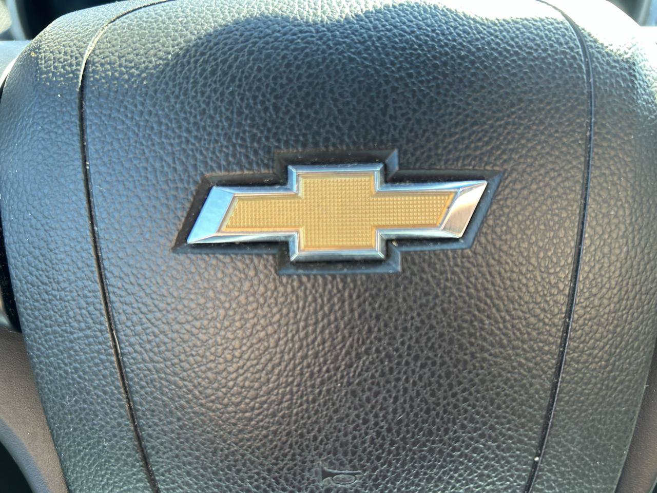 Used 2015 Chevrolet Cruze LT FWD image 19