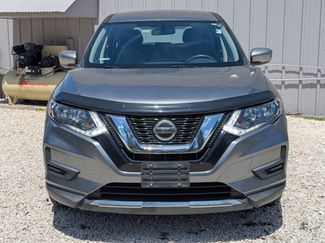 Used 2018 Nissan Rogue S video 2