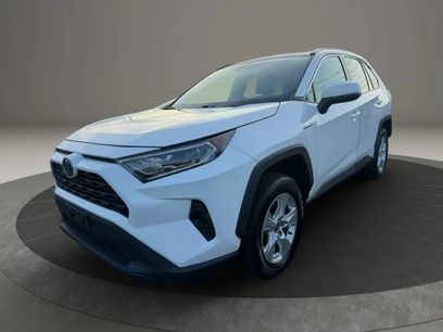 Used 2021 Toyota RAV4 XLE w/ Convenience Package