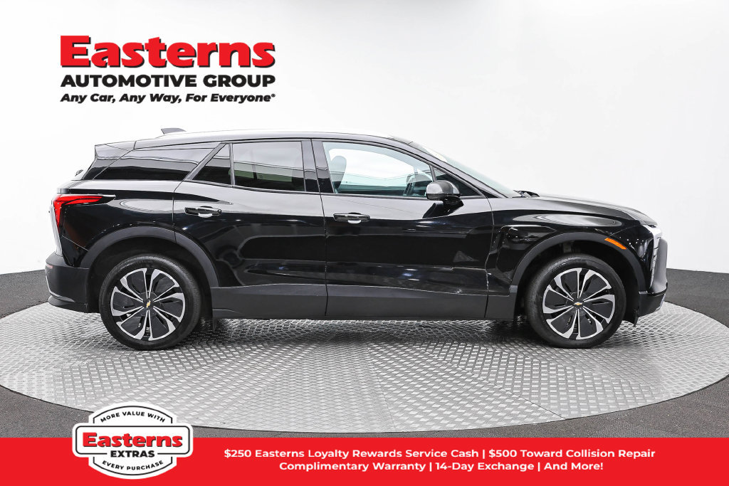 Used 2024 Chevrolet Blazer EV LT AWD/4WD image 5