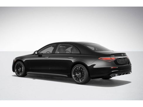 New 2025 Mercedes-Benz S 580 4MATIC Sedan image 30