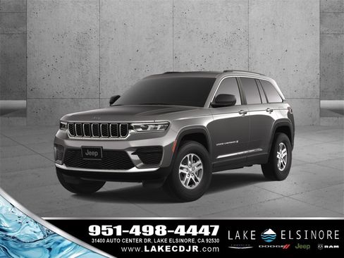 New 2025 Jeep Grand Cherokee Laredo image 1