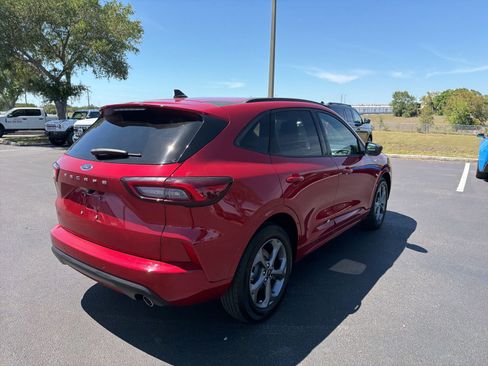 Used 2024 Ford Escape ST-Line w/ Tech Pack #1 image 6