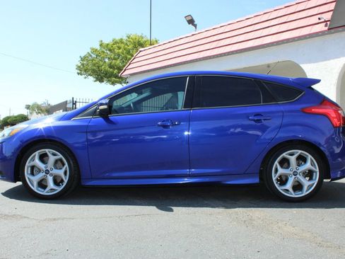 Used 2014 Ford Focus ST w/ Equipment Group 202A FWD image 39