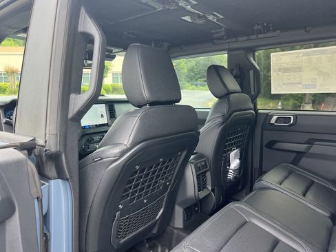 New 2025 Ford Bronco Big Bend w/ Black Diamond Package AWD/4WD image 15