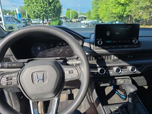 Used 2024 Honda CR-V EX image 18