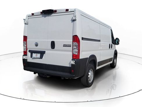Used 2023 RAM ProMaster 3500 w/ Lane Management Group FWD image 4
