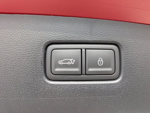New 2026 Genesis GV70 2.5T Advanced AWD/4WD image 31