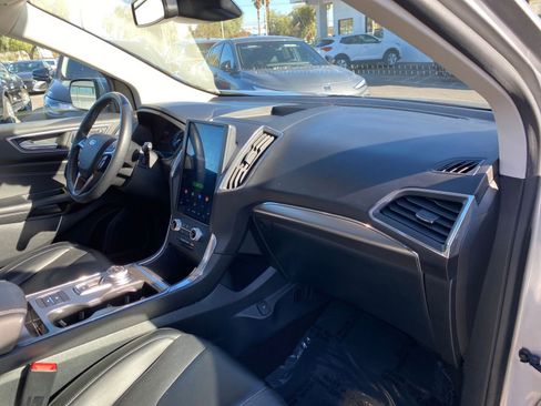 Used 2022 Ford Edge Titanium w/ Equipment Group 301A image 35