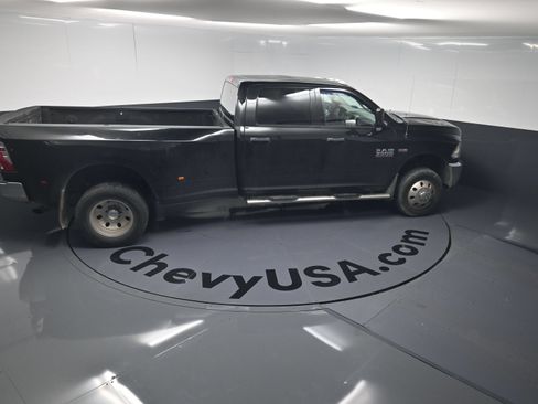 Used 2017 RAM 3500 Tradesman w/ Chrome Appearance Group AWD/4WD image 24