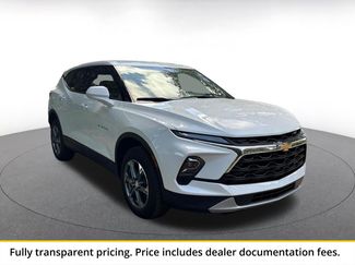 Used 2025 Chevrolet Blazer LT FWD video 1