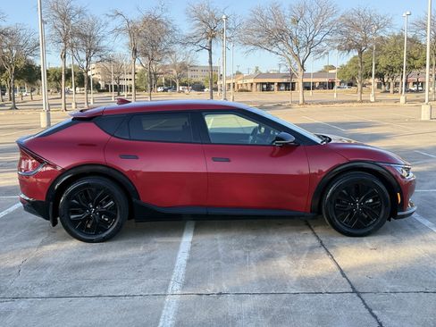 Used 2023 Kia EV6 Wind w/ Wind Technology Package image 9