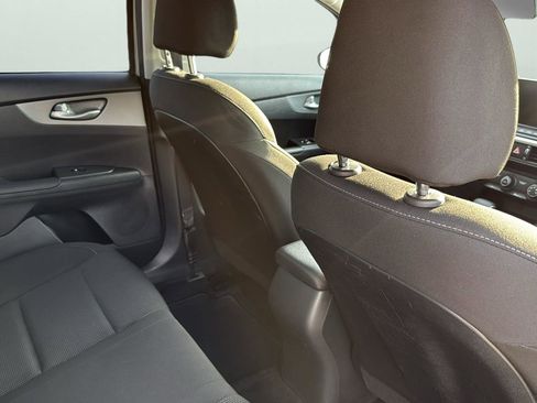 Used 2020 Kia Forte LXS image 21