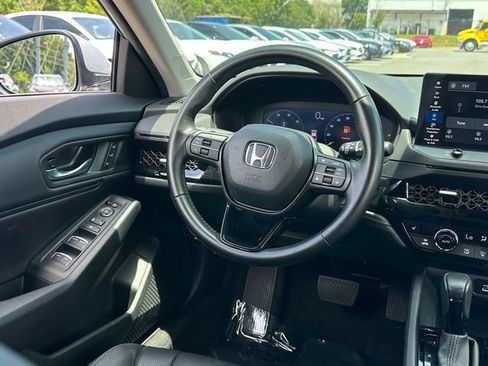 Used 2024 Honda Accord EX-L image 18