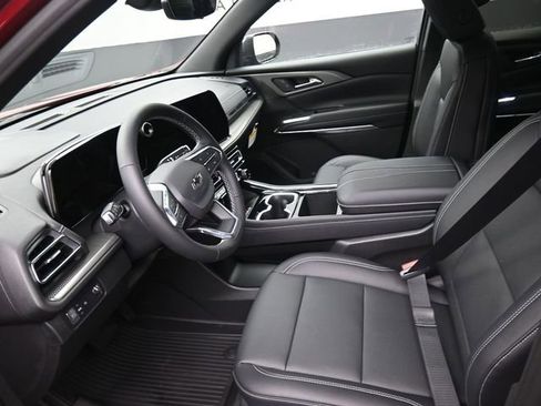 New 2026 Chevrolet Traverse LT w/ Midnight/Sport Edition image 8