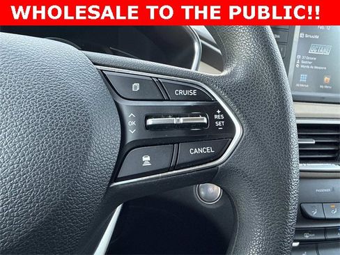 Used 2019 Hyundai Santa Fe SEL image 28