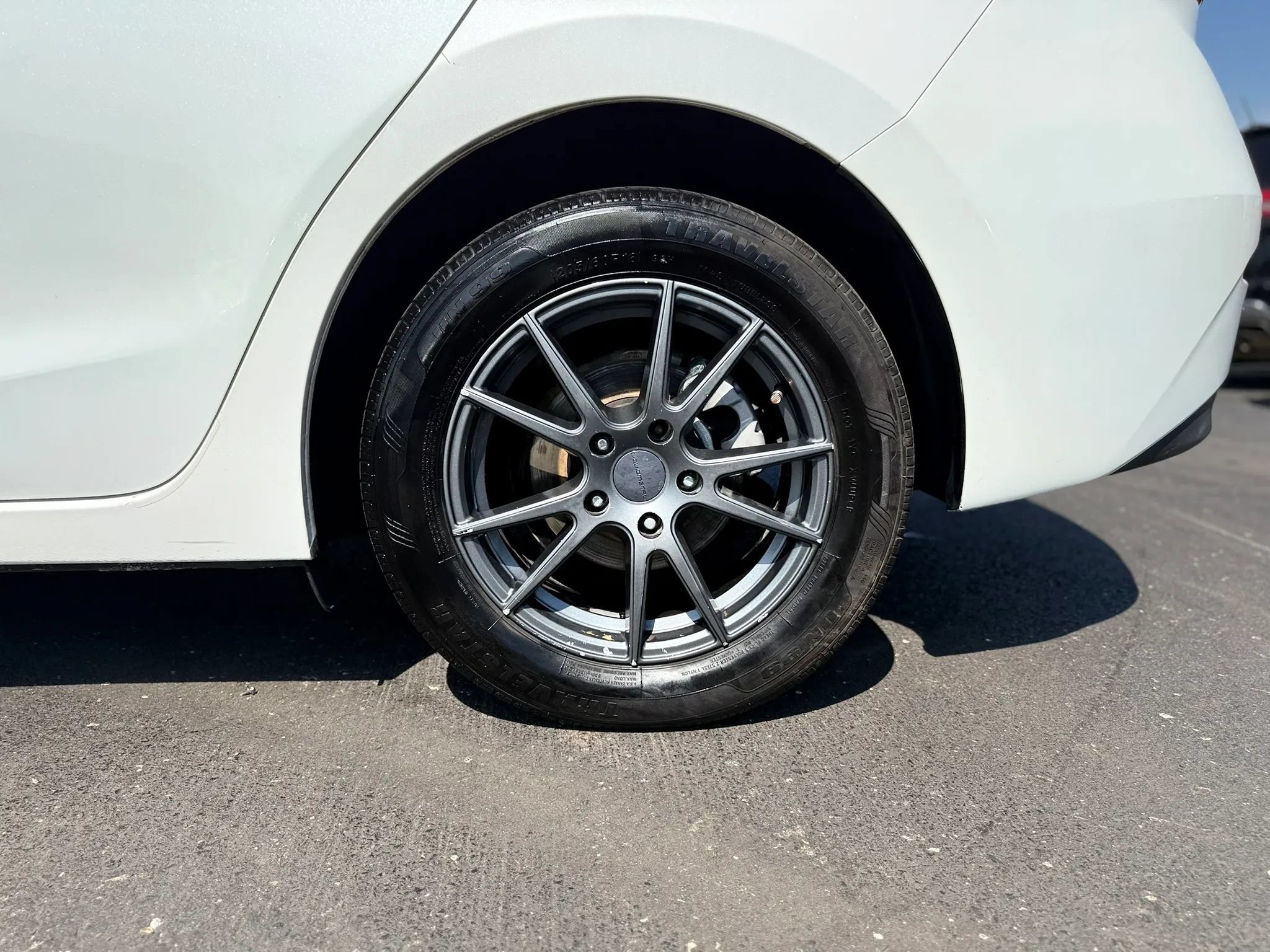 Used 2016 MAZDA MAZDA3 i Sport w/ Preferred Equipment Package FWD image 36