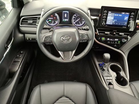 Certified 2024 Toyota Camry SE image 20