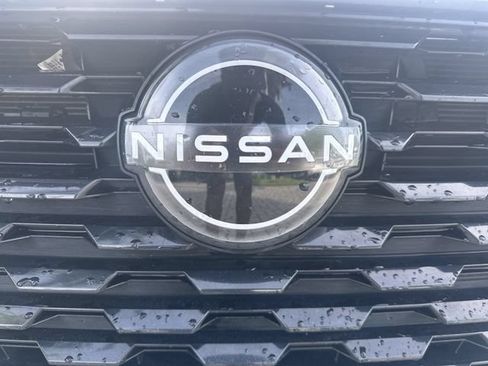 Used 2024 Nissan Altima 2.5 SV FWD image 10