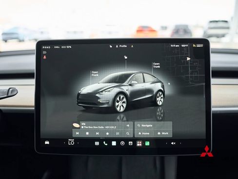 Used 2023 Tesla Model Y Long Range AWD/4WD image 26