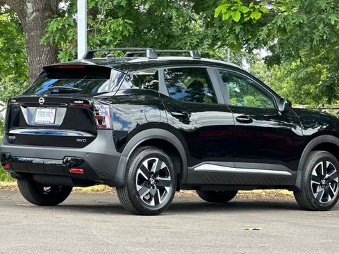 New 2026 Nissan Kicks SV AWD/4WD image 2