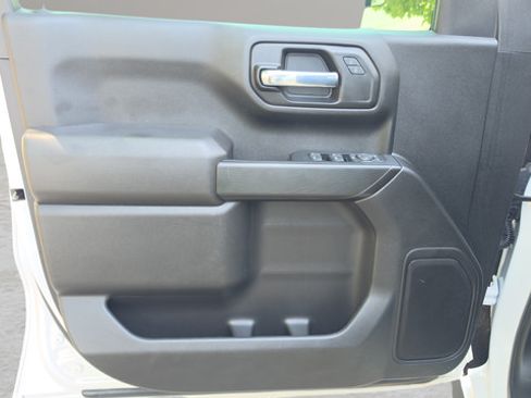 Used 2022 Chevrolet Silverado 1500 Custom w/ Safety Confidence Package AWD/4WD image 35