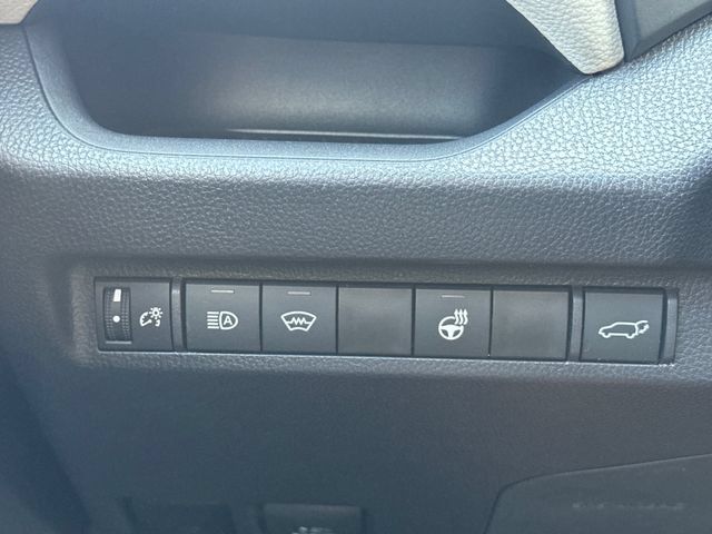 Used 2025 Toyota RAV4 XLE Premium w/ Weather Package AWD/4WD image 33