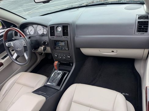 Used 2007 Chrysler 300 Touring L image 18