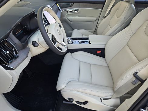 New 2026 Volvo XC90 B6 Ultra image 15