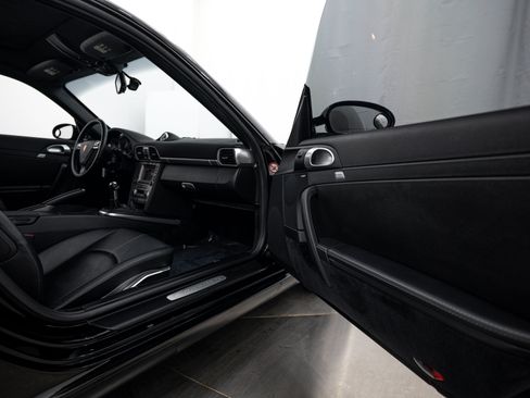 Used 2005 Porsche 911 Carrera S RWD image 16