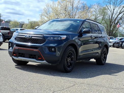 Used 2023 Ford Explorer Timberline AWD/4WD image 3