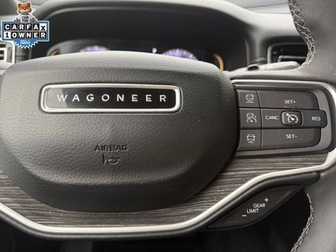 Certified 2022 Jeep Wagoneer Series II AWD/4WD image 26