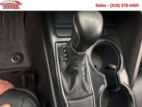 Used 2019 Toyota Camry SE image 21