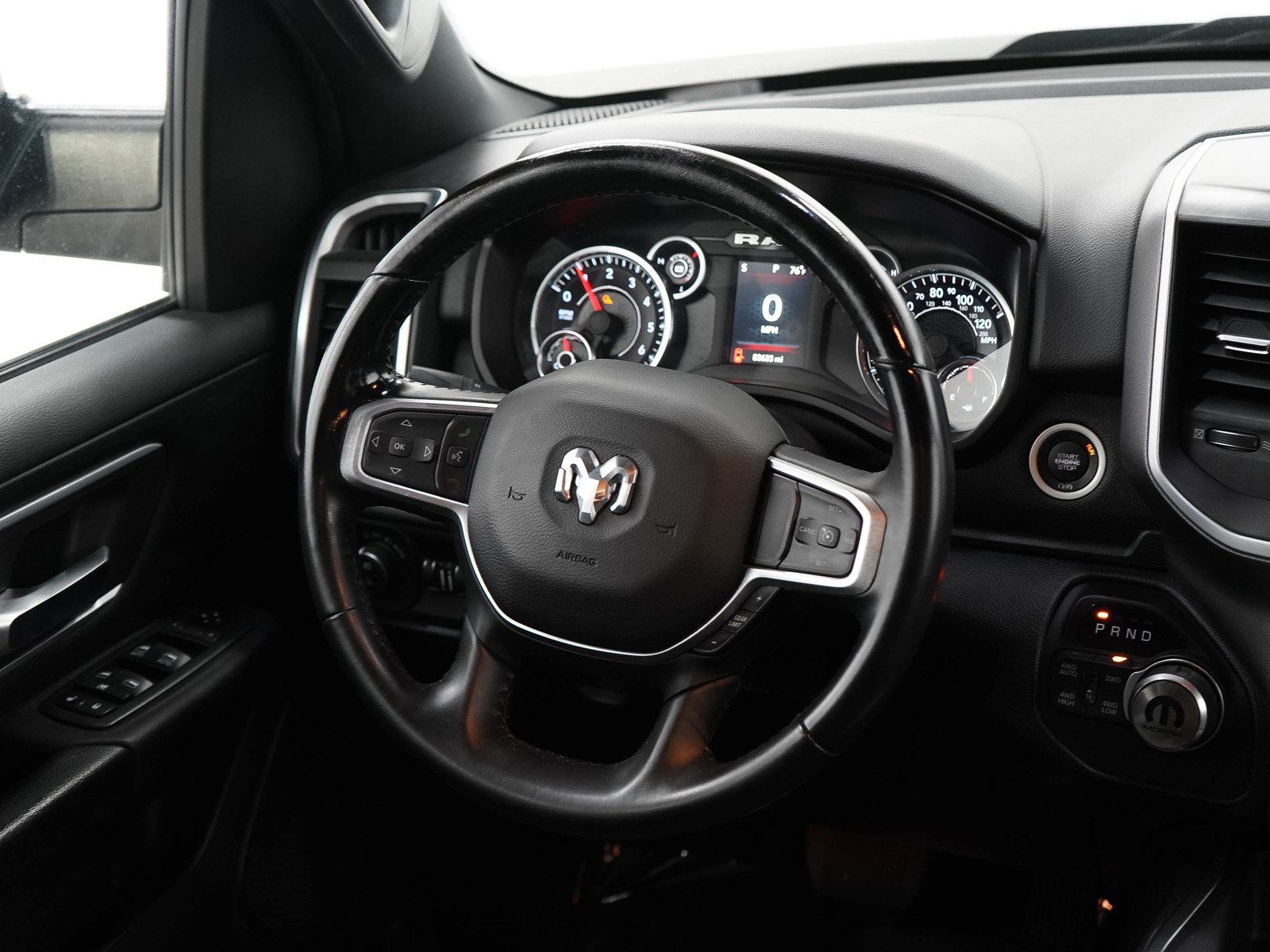 Used 2019 RAM 1500 Big Horn AWD/4WD image 14