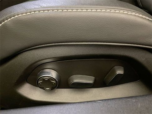 Used 2023 Chevrolet Corvette Stingray w/ Battery Protection Package image 19