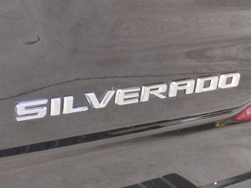 Used 2022 Chevrolet Silverado 1500 LT w/ Protection Package image 9