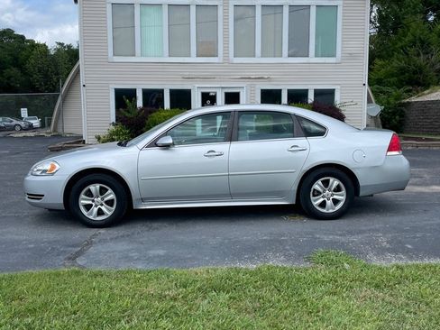 Used 2013 Chevrolet Impala LS FWD image 2
