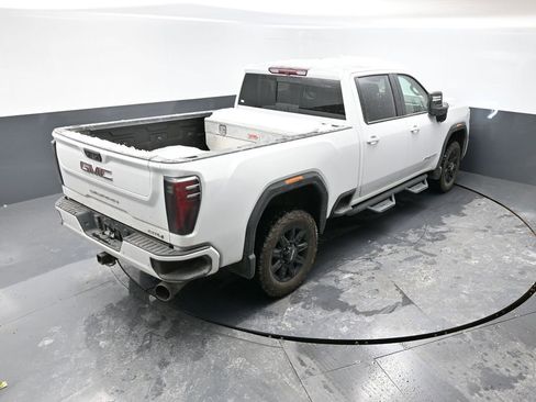 Used 2024 GMC Sierra 2500 AT4 w/ AT4 Preferred Package image 48