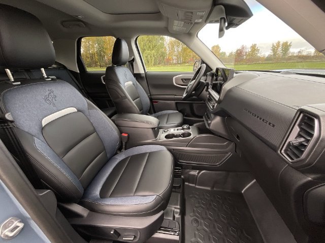 New 2026 Ford Bronco Sport Outer Banks w/ Sasquatch Outer Banks Package AWD/4WD image 25