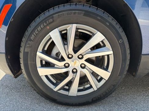 Certified 2023 Chevrolet Equinox LT AWD/4WD image 9